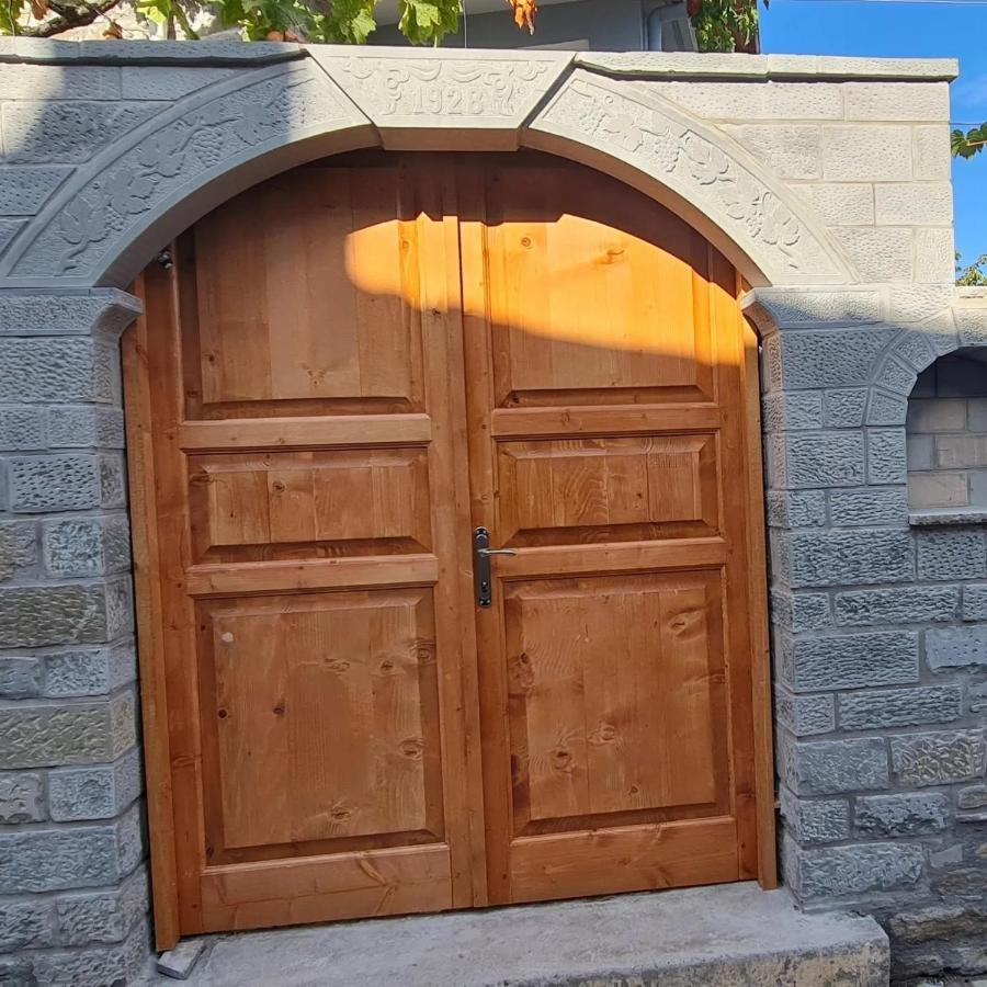 Garden Guest House Permet Exterior photo